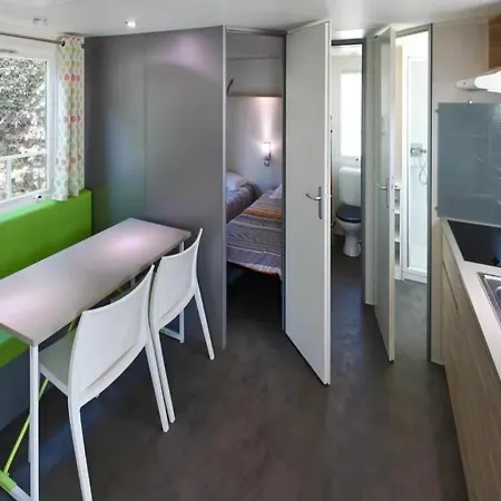 Camping La Masia - Maeva Vacansoleil 3*